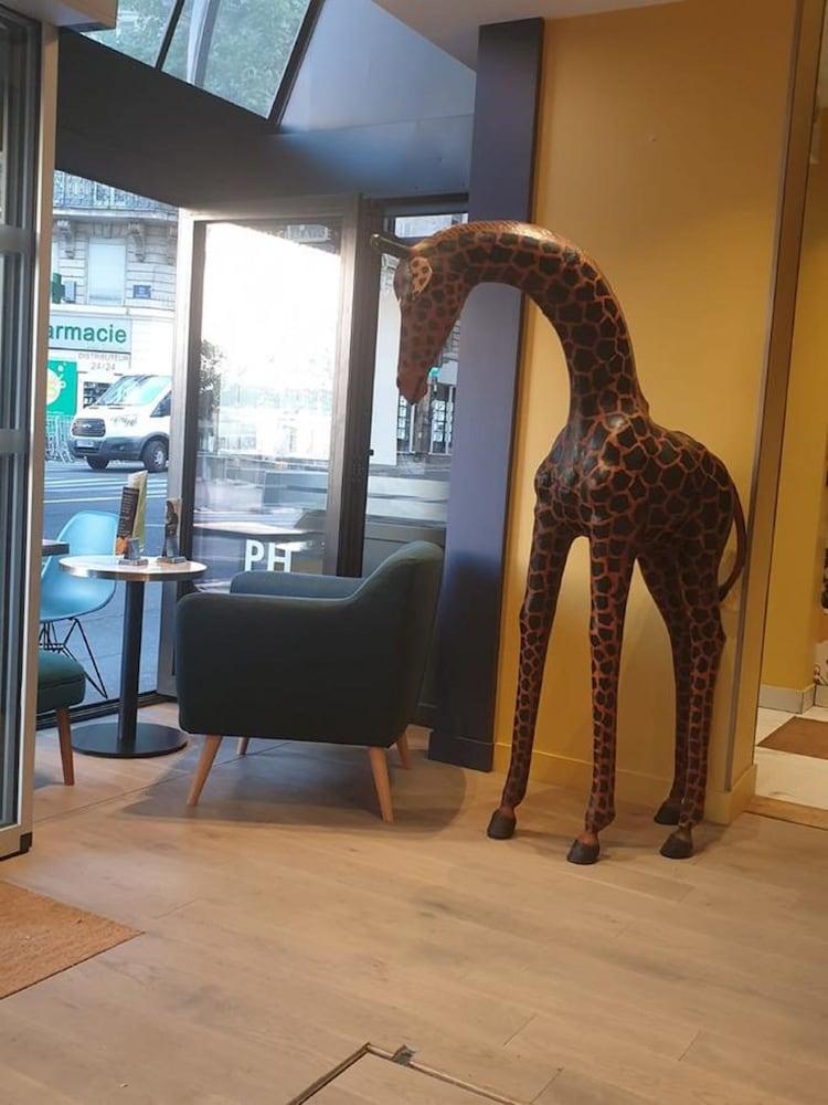 Panam Hotel Paris Gambetta- Place Gambetta-Mairie Du 20 Emme Eksteriør billede
