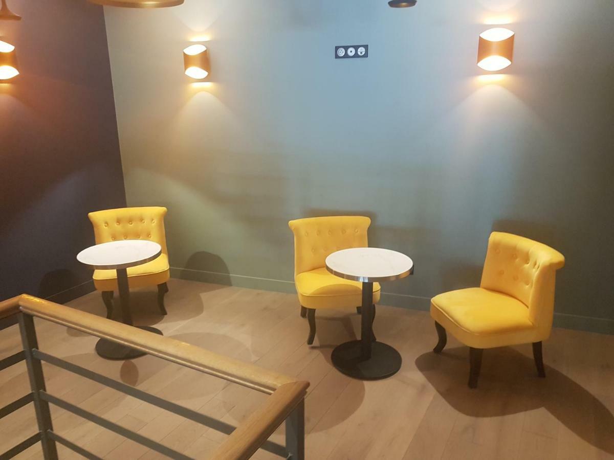 Panam Hotel Paris Gambetta- Place Gambetta-Mairie Du 20 Emme Eksteriør billede
